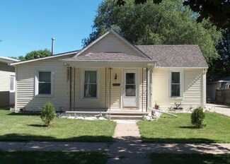 813 7th Ave, Shenandoah, IA 51601