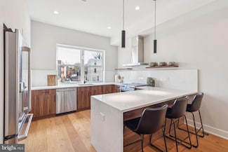 3845 Ridge Ave, Philadelphia, PA 19132