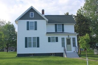 760 Grant St, Platteville, WI 53818