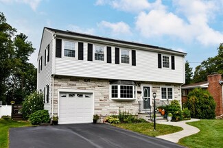 46 Winstead Ave, Dedham, MA 02026