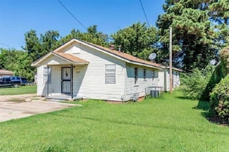 618 W Sharpe St, Forrest City, AR 72335
