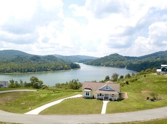 165 Windward Blvd, Tazewell, TN 37879