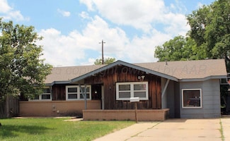 2924 Carter St, Amarillo, TX 79103