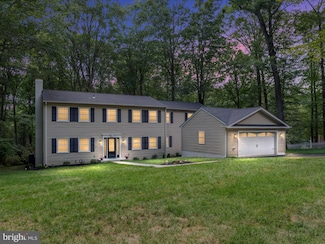 13209 Johnny Moore Ln, Clifton, VA 20124