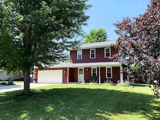732 Warner St, Columbus, WI 53925