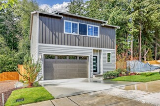 5738 Hawks Landing Place NE, Bremerton, WA 98311