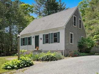 20 Jones Rd, Mashpee, MA 02649
