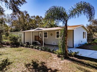 3741 New River Rd, Wesley Chapel, FL 33543