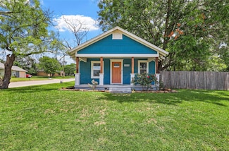 1416 N Elm St, Weatherford, TX 76086
