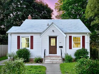 717 36th 1 2 Ave NE, Minneapolis, MN 55418