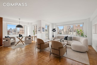 70 E 10th St Unit 15R, New York, NY 10003