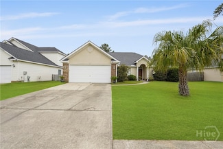 819 Laurel Hill Cir, Richmond Hill, GA 31324