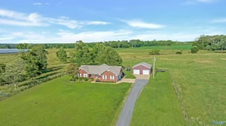2057 County Road 19, Groveoak, AL 35975