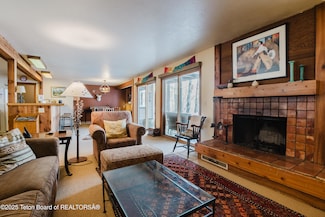 3910 S Lake Creek Dr Unit 13-1-2, Wilson, WY 83014
