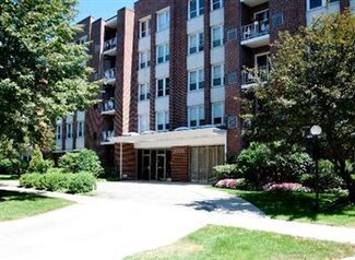 2025 Sherman Ave Unit 510, Evanston, IL 60201