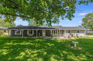 1002 N Jefferson St, Carrollton, MO 64633