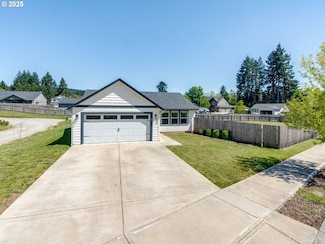 236 W Christy Ct, Yacolt, WA 98675