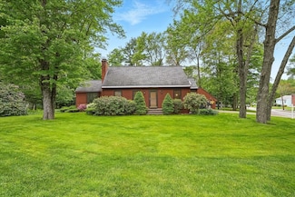 15 Wheeler Rd, Westborough, MA 01581