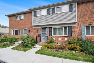 3146 Wolverine Dr, Ann Arbor, MI 48108