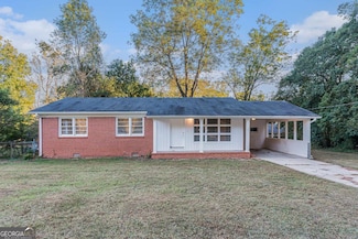 310 Sunset Dr, Griffin, GA 30223