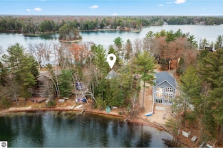 4411 Lakeview Trail, Traverse City, MI 49696