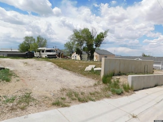 506 R St, Rock Springs, WY 82901