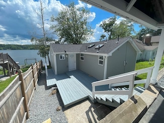 47 Lakeshore Dr, Marlborough, MA 01752