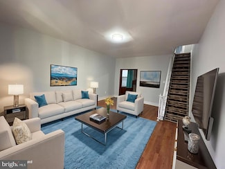 1922 Ruan St, Philadelphia, PA 19124