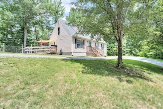 1059 Stonewall Rd, Blue Ridge, VA 24064