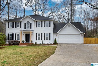 859 Berkshire Dr, Anniston, AL 36207