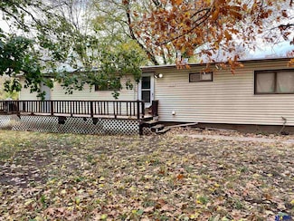 1315 Tuxedo Park Rd, Crete, NE 68333