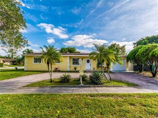 7950 NW 181st St, Hialeah, FL 33015