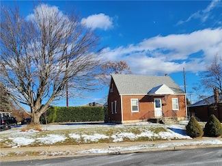 921 N 13th St, Allentown, PA 18102