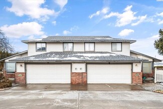 3718 W 16th Place, Kennewick, WA 99338