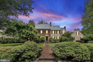 10052 Possum Hollow Dr, Delaplane, VA 20144