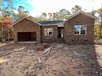 224 Rambler Ln, Blacksburg, SC 29702
