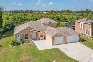 318 Castlewood Ln, Rockledge, FL 32955