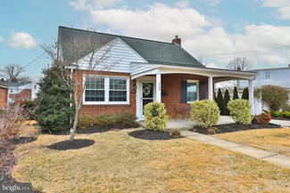 560 Lawrence Rd, Havertown, PA 19083