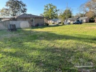 183 Overlook Dr, Pensacola, FL 32503