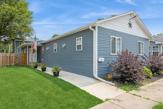 213 Rankin St, Chesterton, IN 46304
