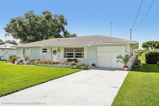 3014 Jacaranda Ave, Lake Placid, FL 33852