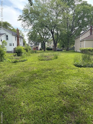 2400 Walnut St, Port Huron, MI 48060