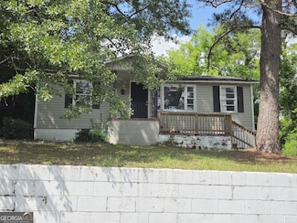 677 Pebble St, Macon, GA 31201