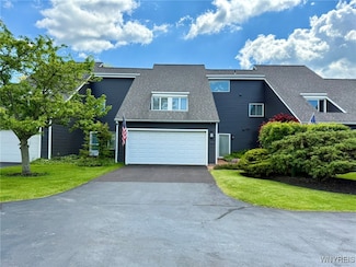 3134 E River Rd, Grand Island, NY 14072