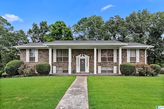 1264 Old Oak Cir, Birmingham, AL 35235