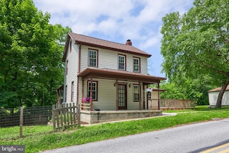 1160 Canadochly Rd, York, PA 17406