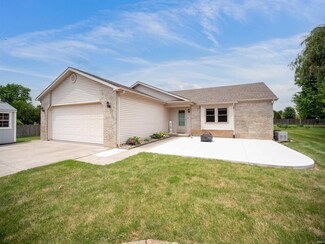15011 Amstutz Rd, Leo, IN 46765