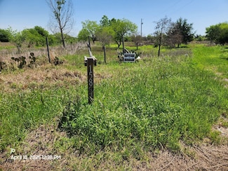 15889 Joshua Ln, Kemp, TX 75143