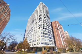 3900 N Lake Shore Dr Unit 17G, Chicago, IL 60613
