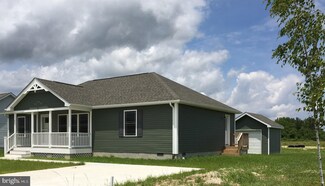 417 Gladys St, Ellendale, DE 19941